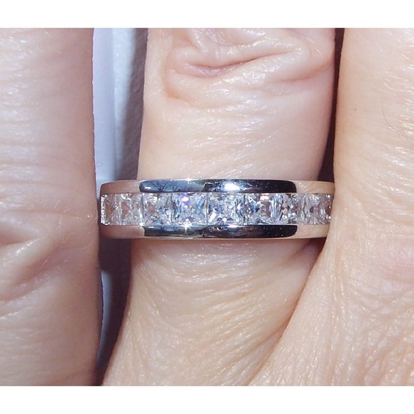 925 STERLING SILVER Men’s Square Cut Cubic Zirconia 4.6 (mm) Band Ring - Picture 1 of 16